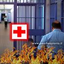 Benevento, detenuti appiccano incendio durante una rissa: intossicato poliziotto penitenziario