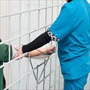 La vita difficile e piena di sfide degli infermieri che operano all''interno dei penitenziari