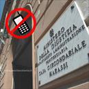 Polizia Penitenziaria sequestra telefono cellulare all'interno del carcere di Genova Marassi